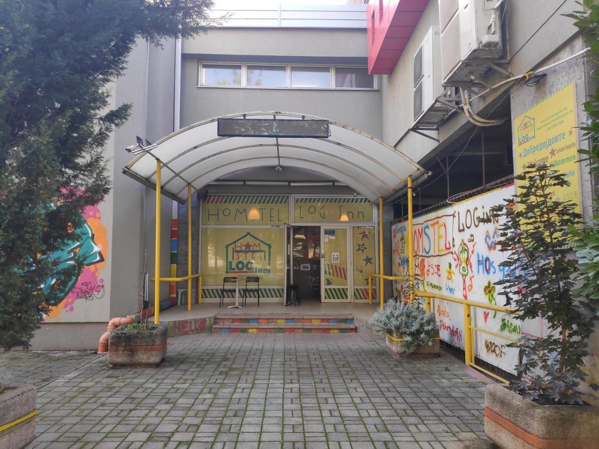 Hostel Log Inn Üsküp Dış mekan fotoğraf